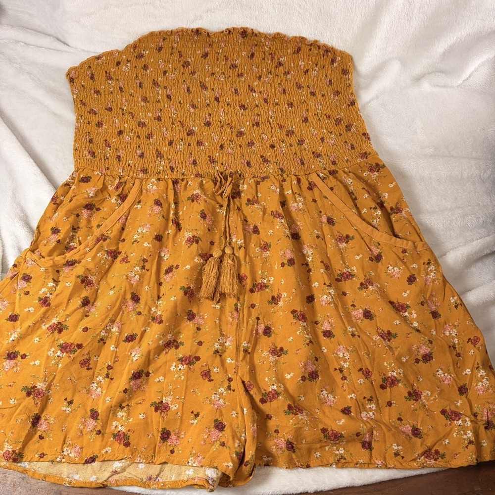 Xhilaration Mustard Yellow Vintage‎ Floral Strapless Smocked Romper 2XL Boho EUC